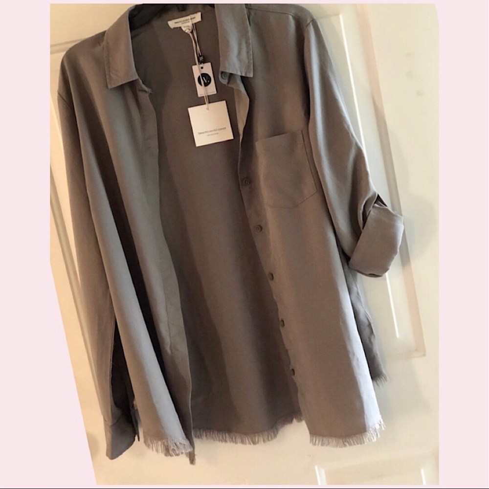 Beach lounge Clarice Button Front Shirt